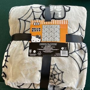 Hello kitty Halloween plush blanket